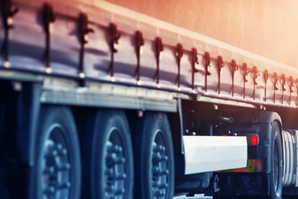 The trailer of a four-axle beavertail lorry